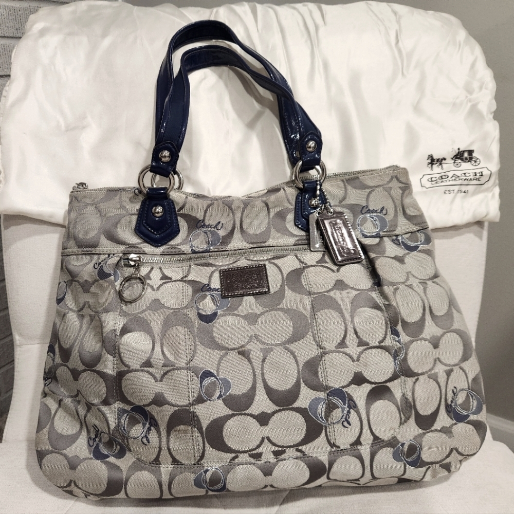 COACH Signature Gray And Navy Large Bag